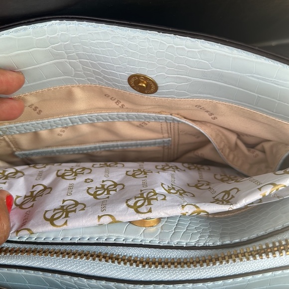 New GUESS Women’s Stephi Girlfriend Satchel - Picture 8 of 14